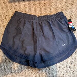 NWT: NIKE RUNNING SHORTS